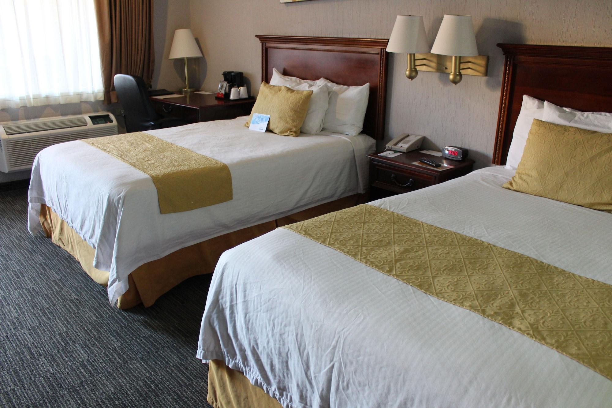 Quality Inn פיידראס נגראס מראה חיצוני תמונה