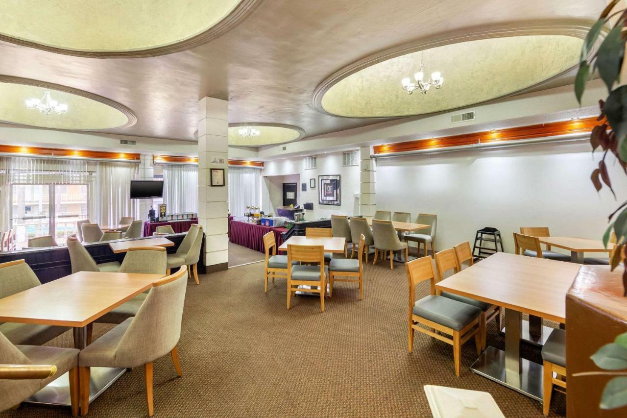 Quality Inn פיידראס נגראס מראה חיצוני תמונה